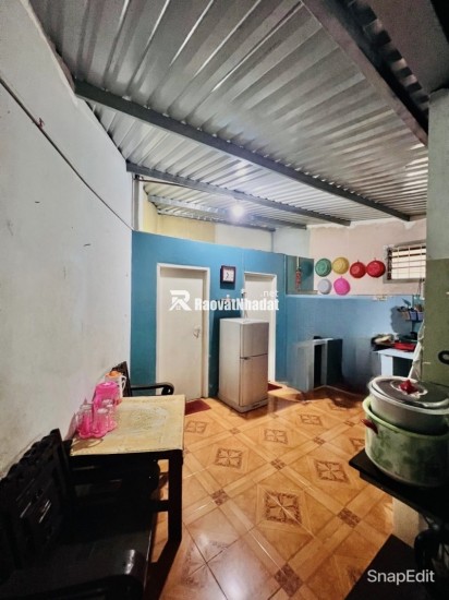 Bán nhà mặt phố Phường Phước Long (Hiệp Phú, Q.9 cũ) ngang 6m, DT 95m2, 1 trệt, 2PN. Sổ hồng, giá 6.99 tỷ. LH: 0933125879
